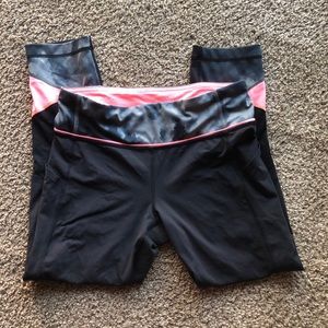 Lululemon Cropped Leggings
